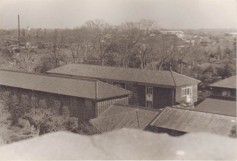 江古田校地の東側