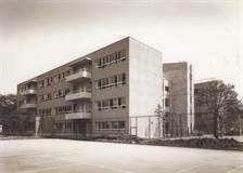 1970年の高中校舎
