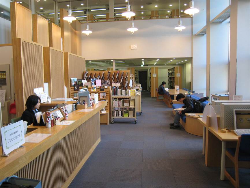 高中図書館