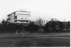 学生会館