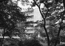 学生会館