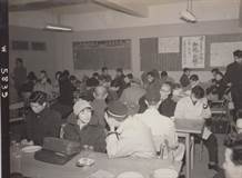 学生ホールでの休憩