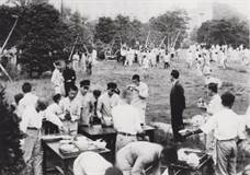 西庭で園遊会